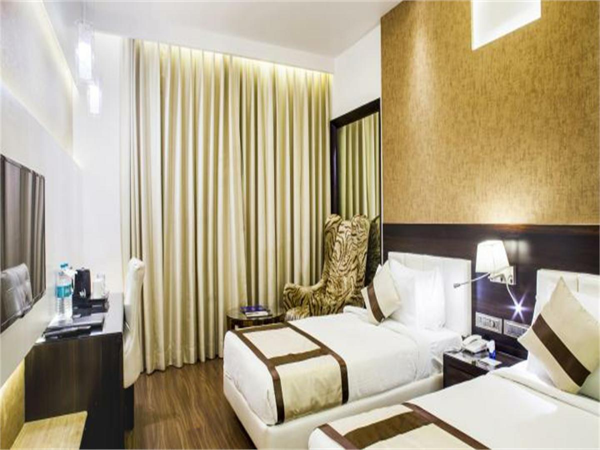 Viceroy Inn Dehradún Kültér fotó